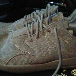 Jordan's Size 8